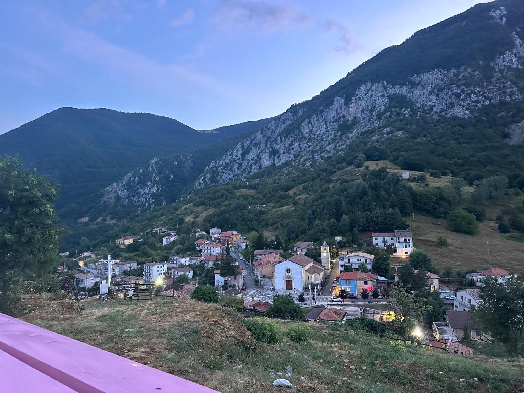 Mariella Vernile Civitella Roveto Εξωτερικό φωτογραφία